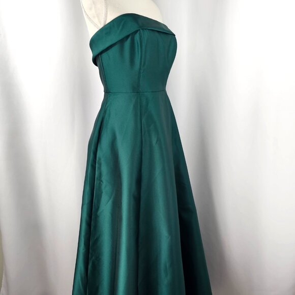 Alfred Sung Women's Green Strapless Satin Formal Gown With Pockets Size 6R NWT - Picture 7 of 15